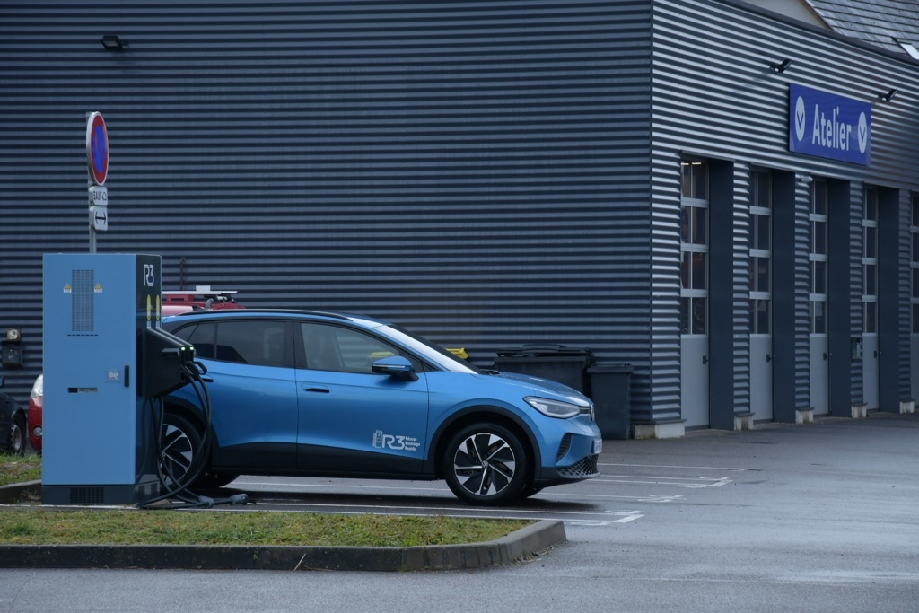 Bornes R3 en service